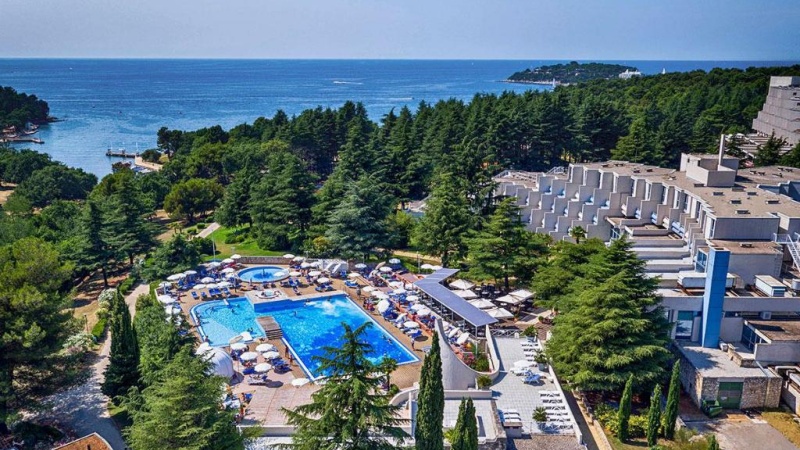 Valamar Crystal